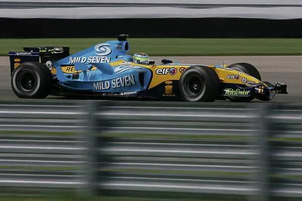 2005 United States Grand Prix - Friday Practice, Indianapolis, USA. 17th June 2005 Giancarlo Fisichella, Renault R25, Action. World Copyright: Charles Coates / LAT Photographic ref:Digital Image Only (a high res version is available on request)