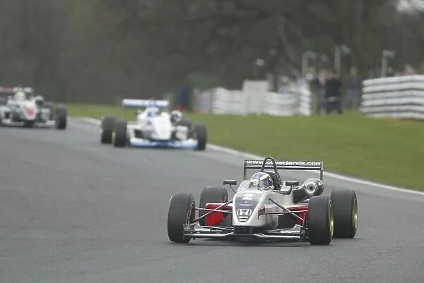 2006 British Formula 3 Championship Oulton Park. England. 15th - 17th April 2006 Sunday Race. Oliver Jarvis (Carlin Motorsport). Action. World Copyright: Alastair Staley / LAT Photographic Ref: Digital Image Only CADE1013