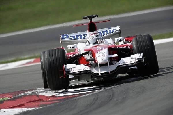 2006 European Grand Prix - Saturday Practice Nurburgring, Germany. 4th - 7th April 2006 xxx World Copyright: Charles Coates / LAT Photographic ref: Digital Image ZK5Y2040