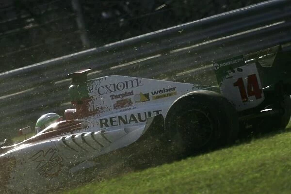 2006 GP2 Series.Round 11. Monza, Italy. 9th September 2006. Saturday race. Ferdinando Monfardini (ITA, Dams). Action. World Copyright: Glenn Dunbar / GP2 Series Media Service. ref: Digital ImageYY8P0781.jpg