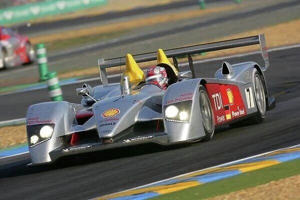 2006 Le Mans 24 Hours, Le Mans, France. 14th - 18th June. R.Capello (ITA) /  T.Kristensen (DNK) /  A.McNish (GBR), Audi Sport Team Joest. Action World Copyright: Andrew Ferraro / LAT Photographic Ref: Digital Image Only.ZP9O0506