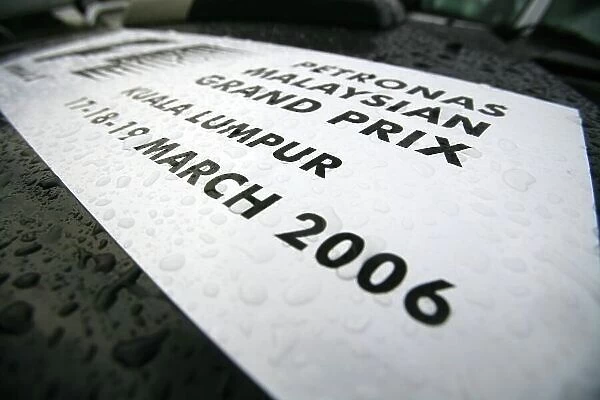2006 Malaysian Grand Prix - Wednesday Preview Sepang, Kuala Lumpur. Malaysia. 15th March 2006 Tropical rain showers. World Copyright: Glenn Dunbar / LAT Photographic ref: Digital Image YY8P1756