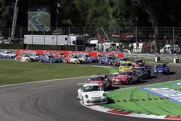 2006 Porsche Supercup. Autodromo Nazionale Monza, Italy. 7th - 10th September 2006. Uwe Alzen, 1st position, leads the field through the first chicane at the start of the 13 lap race