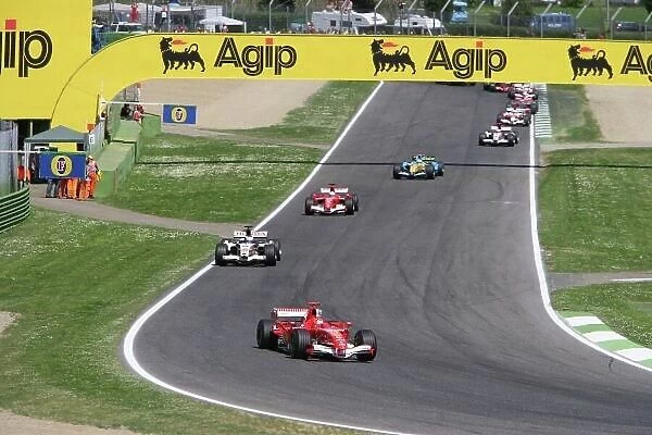 2006 San Marino Grand Prix - Sunday Race Imola, Italy. 20th - 23rd April 2006 xxx World Copyright: Michael Cooper / LAT Photographic ref: Digital Image VI5L6413