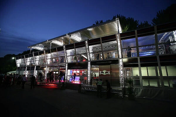 2006 San Marino Grand Prix - Thursday Preview Imola, Italy. 20th - 23rd April 2006 The Red Bull Racing motorhome in the paddock at night, atmosphere. World Copyright: Michael Cooper  /  LAT Photographic ref: Digital Image VI5L4909