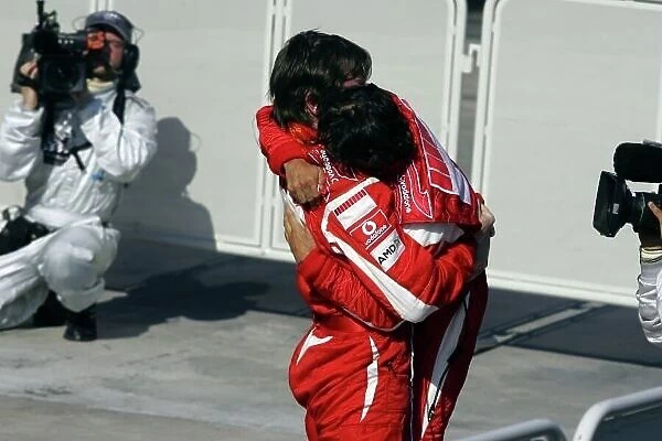 2006 Turkish Grand Prix - Sunday Race Istanbul Park, Istanbul, Turkey. 24th - 27th August. Felipe Massa, Ferrari 248F1, celebrates his first Grand Prix win in parc ferme