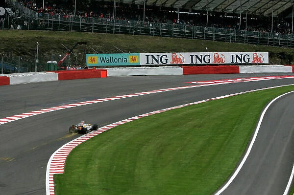 2008 Belgian Grand Prix - Friday Practice