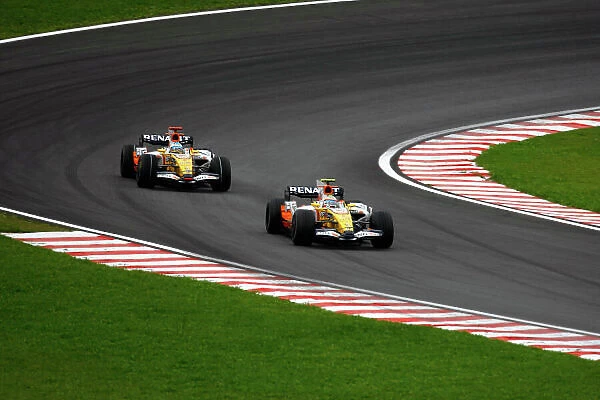 2008 Brazilian Grand Prix - Friday Practice