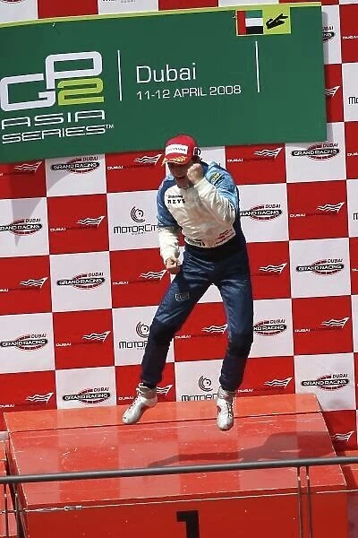 2008 GP2 Asia Series Saturday Race. Dubai. Dubai Autodrome. 12th April 2008. Marco Bonanomi (ITA, Piquet Sports) 1st. World Copyright: Andrew Ferraro / GP2 Series Media Service ref: _H0Y7523.jpg