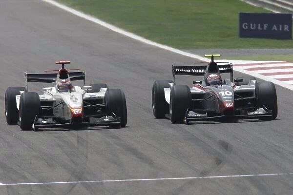2008 GP2 Asia Series. Sunday Race. Bahrain International Circuit. Sakhir, Bahrain. 6th April. Kamui Kobayashi (JPN, Dams) and Vitaly Petrov (RUS, Barwa International Campos Grand Prix). Action