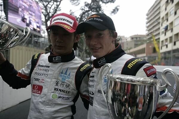 2008 GP2 Series. Round 3. Friday Race. Monte-Carlo, Monaco. 24th May 2008. Mike Conway (GBR, Trident Racing) celebrates his victory with Ho-Ping Tung (CHN, Trident Racing)