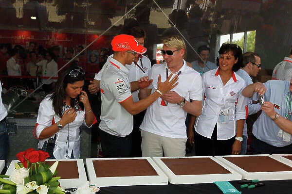 2010 Bahrain Grand Prix - Champions Parade