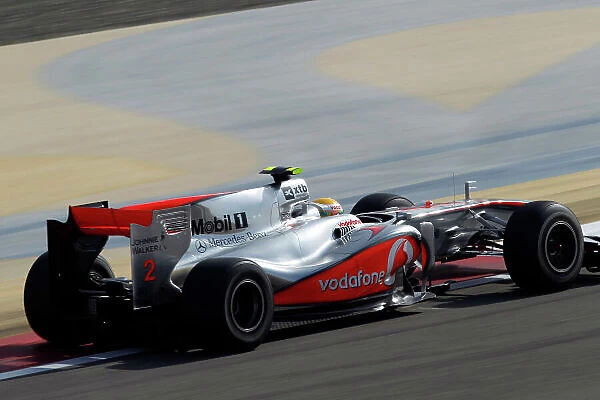 2010 Bahrain Grand Prix - Friday