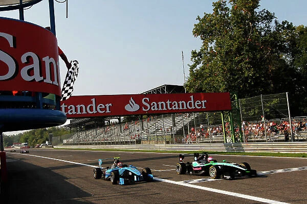2012 GP3 Series. Round 8