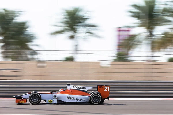 2014 GP2 Series Test 1 Yas Marina Circuit, Abu Dhabi, UAE. Tuesday 11 March 2014. Jon Lancaster (GBR) MP Motorsport Photo: Malcolm Griffiths / GP2 Series Media Service ref: Digital Image F80P3545