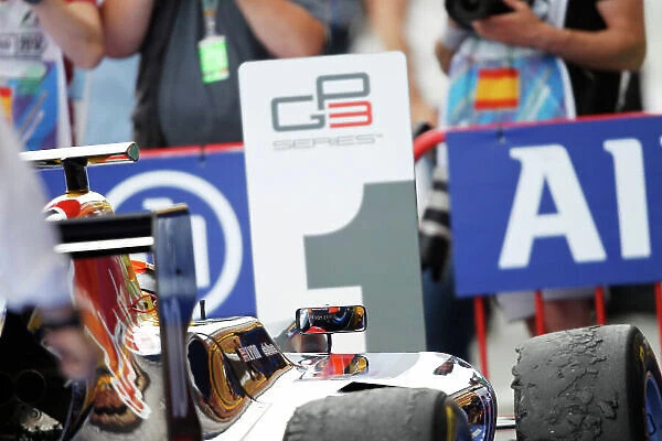 2014 GP3 Series Round 1 - Race 1. Circuit de Catalunya, Barcelona, Spain. Saturday 10 May 2014. Alex Lynn (GBR, Carlin) Photo: {Sam Bloxham} / GP3 Series Media Service. ref: Digital Image _G7C7239