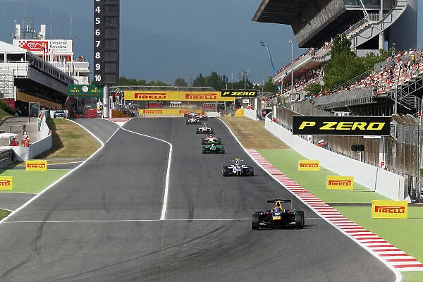2014 GP3 Series Round 1 - Race 1. Circuit de Catalunya, Barcelona, Spain. Saturday 10 May 2014. Alex Lynn (GBR, Carlin) Photo: {Sam Bloxham} / GP3 Series Media Service. ref: Digital Image _SBL6718