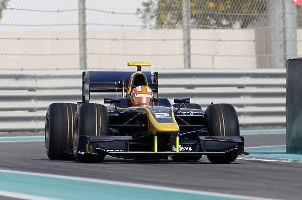 2015 GP2 Test 1 Yas Marina Circuit, Abu Dhabi, United Arab Emirates Monday 08 March 2015 Alex Lynn (GBR, DAMS) Photo: Jed Leicester / GP2 Series Media Service ref: Digital Image gp2_day1_0039