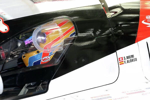 2017 FIA World Endurance Championship Rookie Test, Bahrain International Circuit, Bahrain. 19th November 2017, #8 Toyota Gazoo Racing Toyota TS050-Hybrid: Fernando Alonso (SPA) World Copyright. JEP / LAT Images