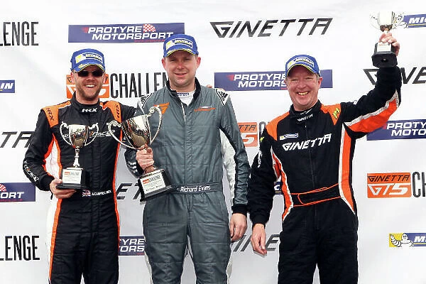 2017 Ginetta GT5 Championship Oulton Park, 15th-17th April, 2017, CampbellSmith, Evans and Greenwood World copyright. JEP / LAT Images