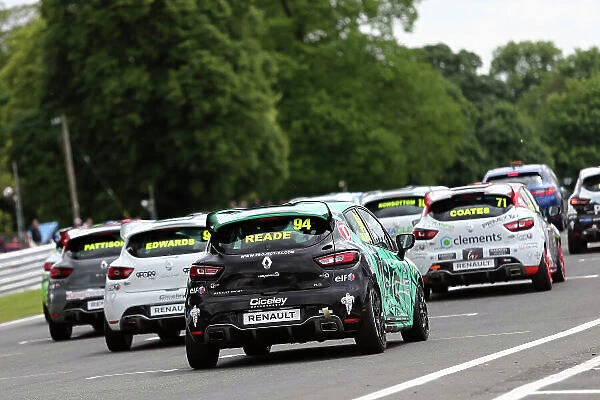 2017 Renault Clio Cup, Oulton Park, 20th-21st May 2017, Start of the race World copyright. JEP / LAT Images