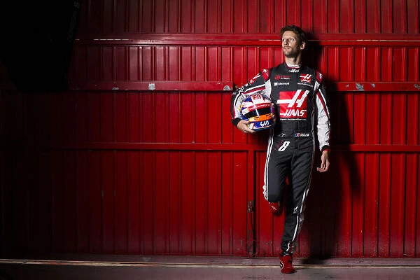 2017 Romain Grosjean helmet