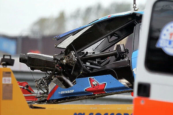 DTM. 31.10.2010 Adria, Italy - damaged car of Alexandre Premat 