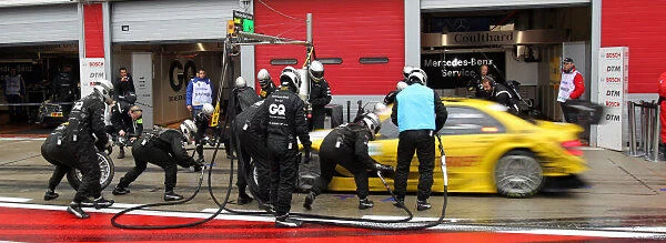 DTM. 31.10.2010 Adria, Italy - pit stop for David Coulthard 