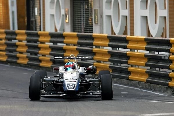 52nd Macau Grand Prix: Qualification race winner, Loic Duval ASM F3