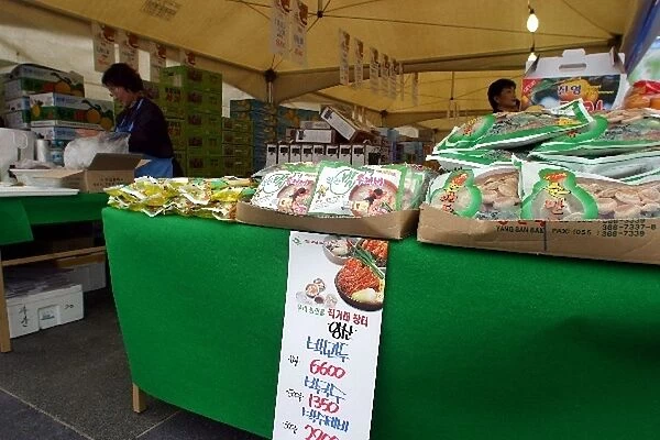 5th F3 Korea Super Prix: Food market beside the circuit