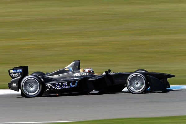 89P3607. FIA Formula E Test Day, Donington Park, UK.