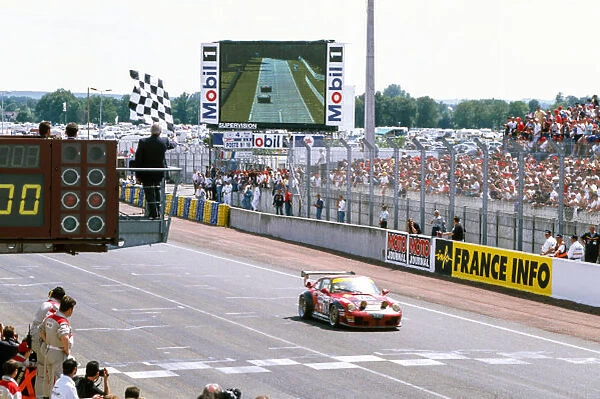 97LM 48. 1997 Le Mans 24 hours.. Le Mans, France