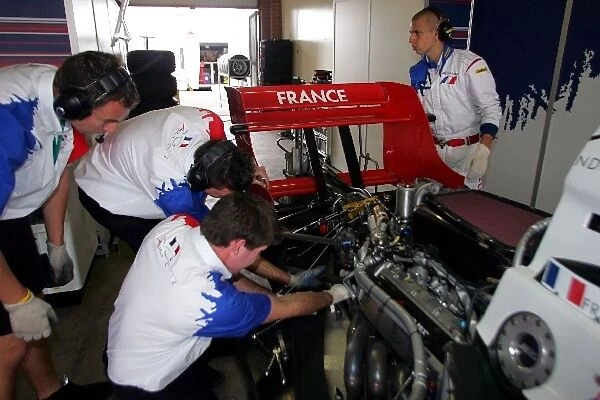 A1 Grand Prix: Mechanics work on the car of Nicolas Lapierre A1 Team France