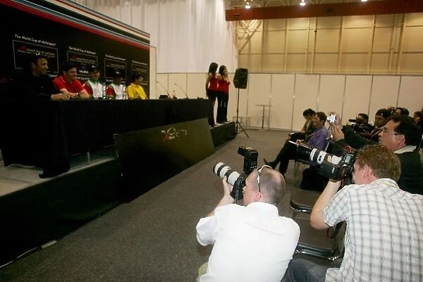A1 Grand Prix: Photographers shoot the press conference