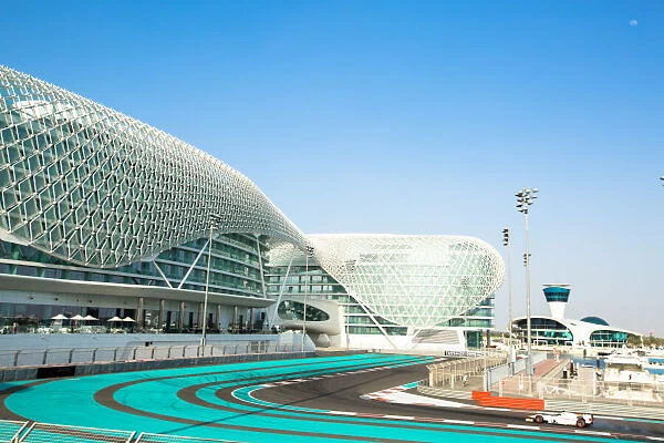 A50A4743. 2014 GP2 Series Test 1. Yas Marina Circuit, Abu Dhabi, UAE.