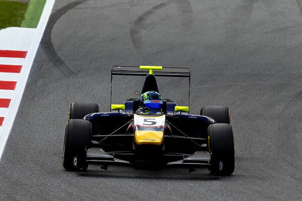 A8C2058. 2013 GP3 Series. Round 1.. Circuit de Catalunya, Barcelona, Spain.