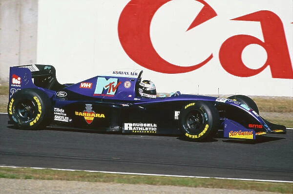 Action. 1994 Japanese Grand Prix. Suzuka, Japan