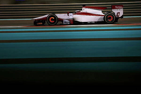 Action. 2014 GP2 Test 3.. Yas Marina Circuit, Abu Dhabi, United Arab Emirates.
