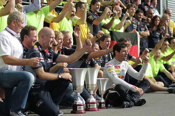 Autodromo Nazionale di Monza, Monza, Italy. 8th September 2013. Adrian Newey, Chief Technical Officer, Red Bull Racing, Sebastian Vettel, Red Bull Racing, 1st position, Mark Webber, Red Bull Racing, 3rd position