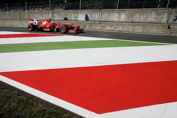 Autodromo Nazionale di Monza, Monza, Italy. 7th September 2013. Felipe Massa, Ferrari F138. World Copyright: Steven Tee / LAT Photographic. ref: Digital Image _14P1010