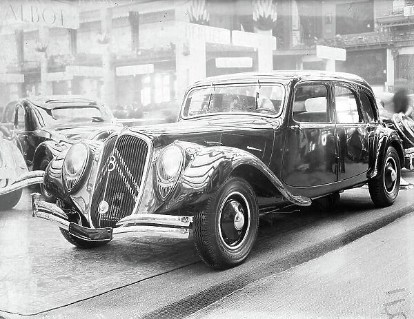 Automotive 1934: Paris Motor Show