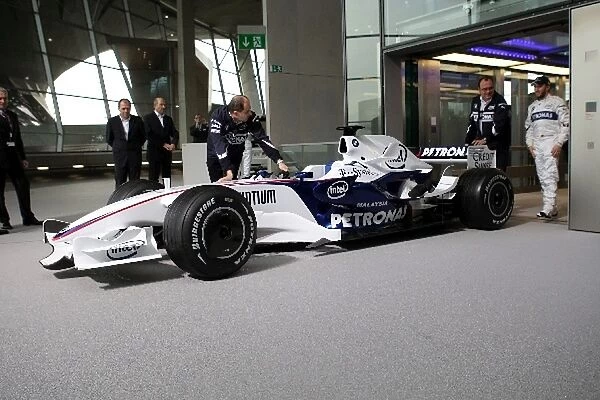 BMW Sauber F1. 08 Launch: The new BMW Sauber F1. 08 is wheeled out for its first run