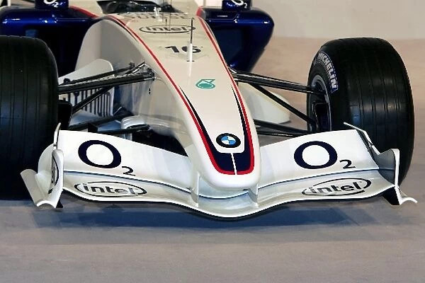 BMW Sauber Launch: Front end detail on the new BMW Sauber F1. 06