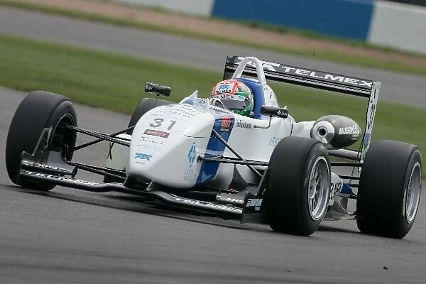 British Formula 3: Sergio Perez T-Sport: British Formula 3, Qualifying Day, Donington