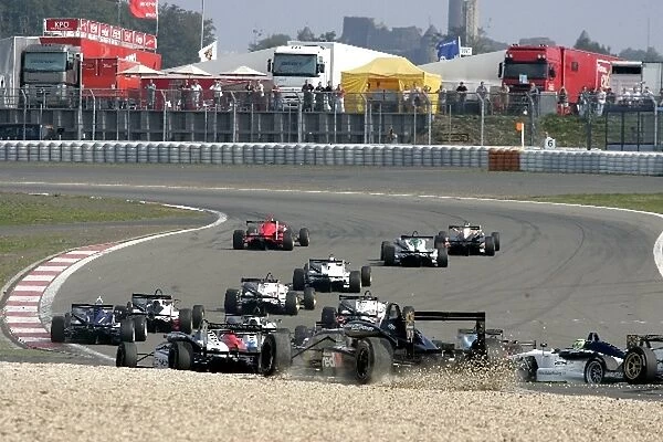British Formula 3: The start of race one