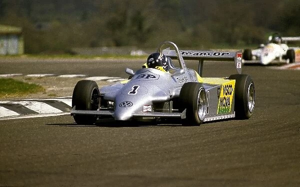 British Formula Three Championship: Johnny Dumfries Ralt RT3  /  84 Volkswagen won the race and the championship