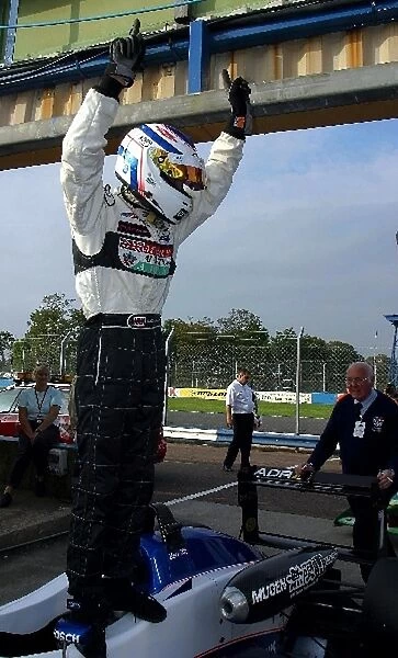 British Formula Three Championship: Robbie Kerr celebrates winning the 2002 British Formula 3 Championship