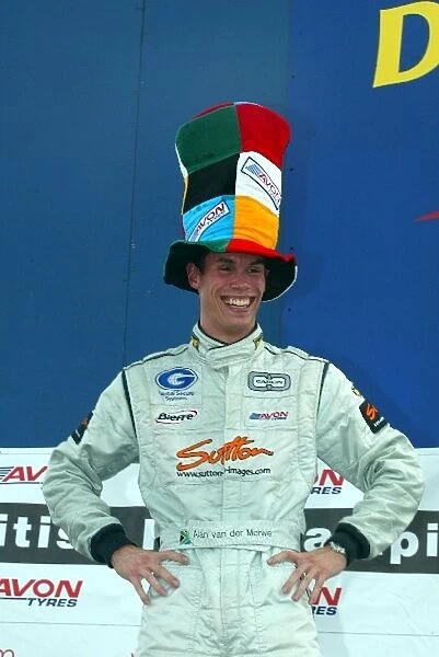 British Formula Three Championship: South Afrian coloured Hat crowns the new F3 Champion 2003 Alan van der Merwe Carlin Motorsport