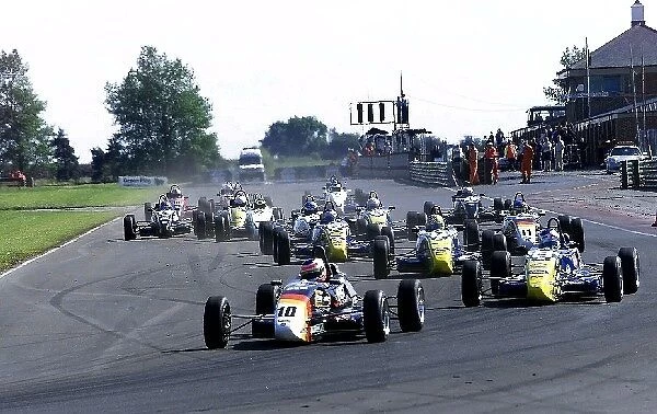British Formula Ford Championship: Croft, England, 13-14 July 2002