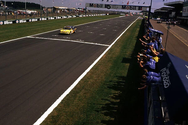 British Touring Car Championship 2000 Alain Menu, Ford Mondeo - winner Donnington, England, 29-20 JULY 2000 World LAT Photographic